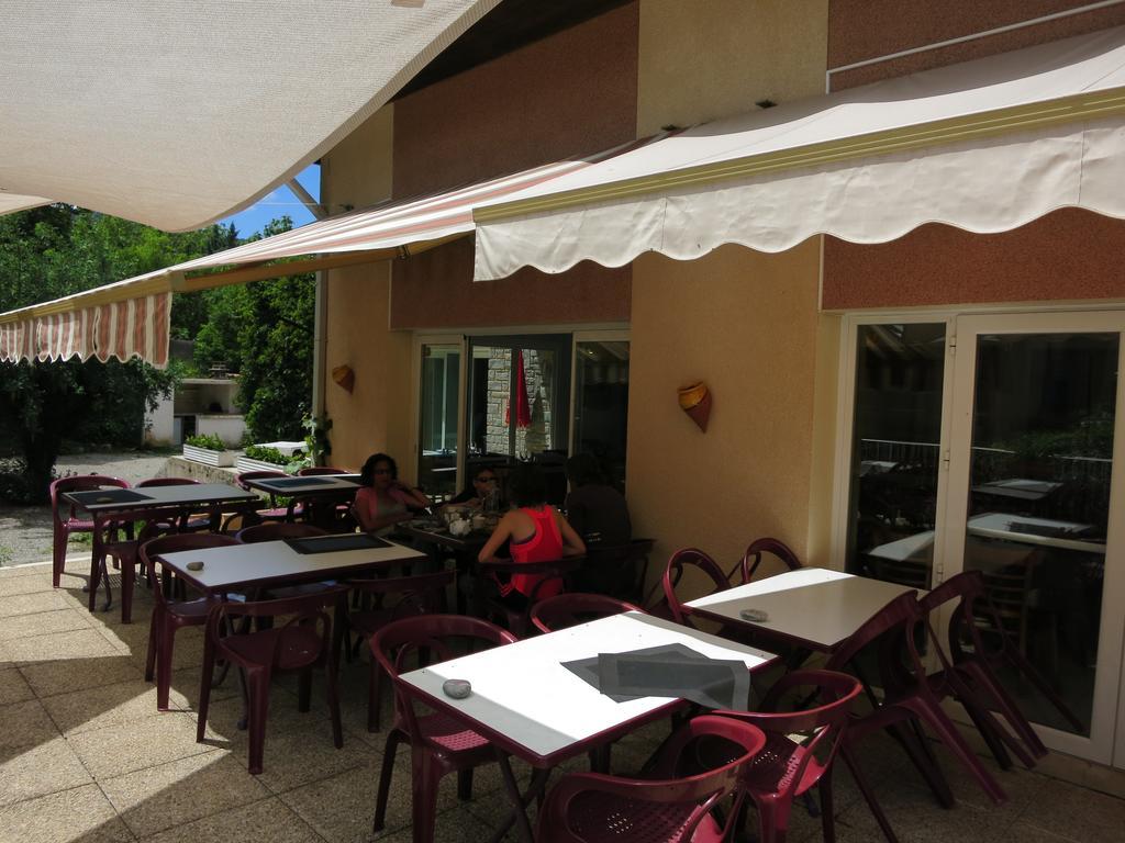 Le Pidanoux Ξενοδοχείο Saint-Julien-du-Verdon Εξωτερικό φωτογραφία